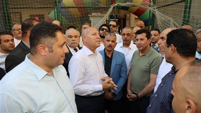 وزير الرياضة ومحافظ القاهرة يفتتحان الملعب الخماسي بمركز شباب شبرا مصر
