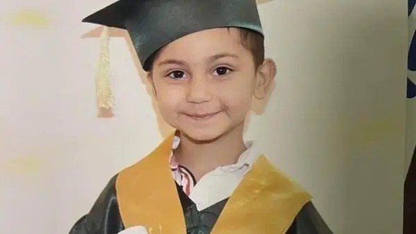 الصغير الضحية