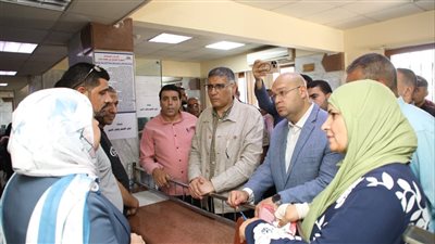 محافظ الجيزة يكلف بسرعة حل شكاوى المواطنين بالمركز التكنولوجي لمنشأة القناطر