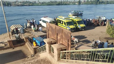 إصابة 6 أشخاص في سقوط سيارة ملاكي من أعلى معدية نيليلة ببني سويف 