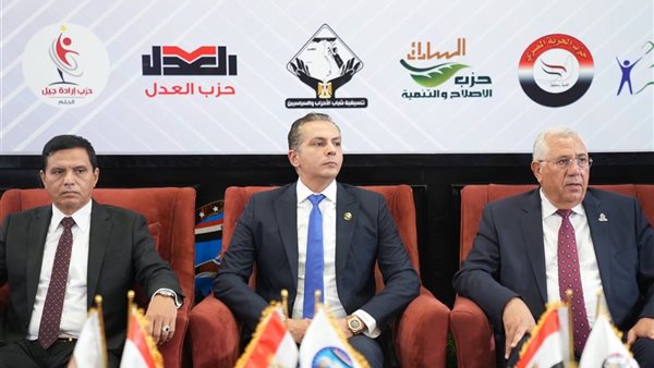 النائب أحمد عبدالجواد