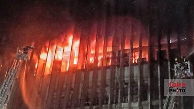 مصدر بالكهرباء: مد ساعات العمل بمكاتب الشحن المتأثرة بحريق سنترال رمسيس وقبول الدفع نقدًا لحين انتظام الخدمة