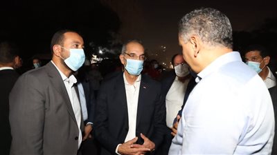 وزير الاتصالات: لا يوجد سنترال واحد فقط تعتمد عليه مصر.. وعودة خدمات الاتصالات بشكل تدريجى خلال 24 ساعة