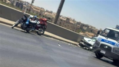 إصابة 3 أشخاص في تصادم سيارتين ملاكي أعلى محور جمال عبد الناصر بالتجمع