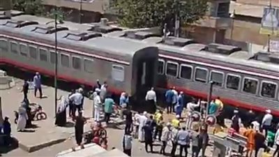 تشغيل الخطوط الطوالي القاهرة - الإسكندرية وتحويل الحركة بموقع سقوط عجلة قطار بالمنوفية