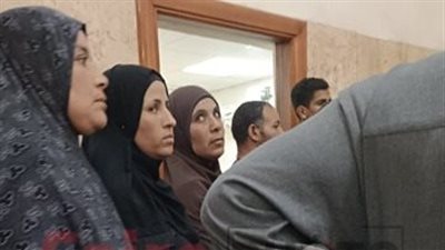 أسر ضحايا حادث الطريق الإقليمي يصلون إلى محكمة شبين الكوم وسط أجواء من الحزن 