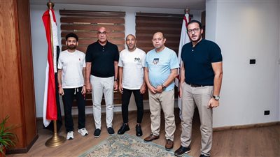 الزمالك يكرم أعضاء الجهاز الفني السابق وطبيب الفريق بعد انتهاء مشوارهم مع النادي