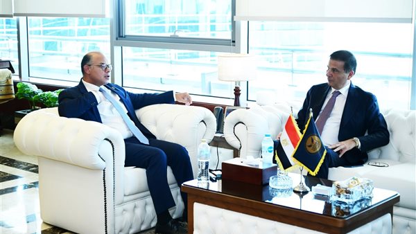 خلال اللقاء