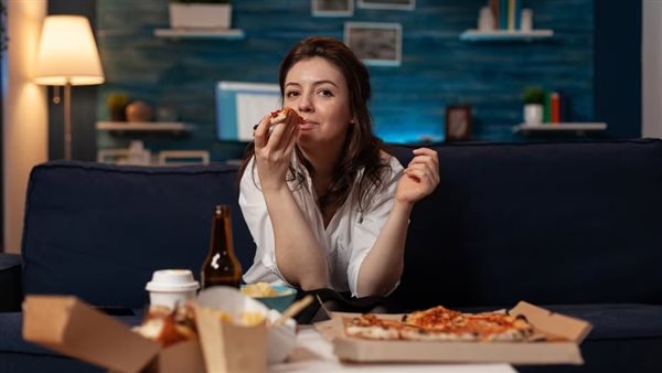 تناول العشاء 