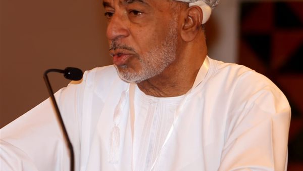  الدكتور وحيد بن