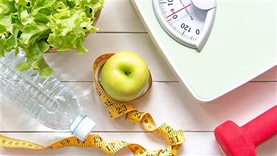 إزاي تخس 10 كيلو في شهر من غير دايت قاسي أو حرمان؟.. عادات هتفرق معاك