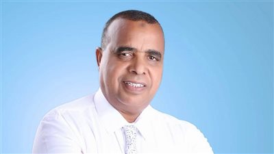 بعد تقدمه للترشح في اللحظات الأخيرة.. تراجع حسني منصور عن خوض انتخابات الشيوخ بالبحر الأحمر