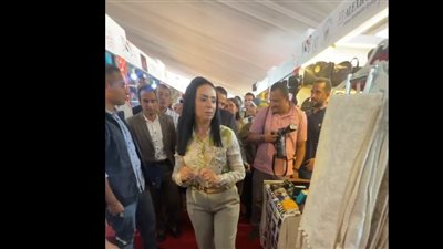 بأسعار مخفضة.. وزيرة التضامن تفتتح معرض ديارنا للحرف اليدوية والتراثية بالساحل الشمالي