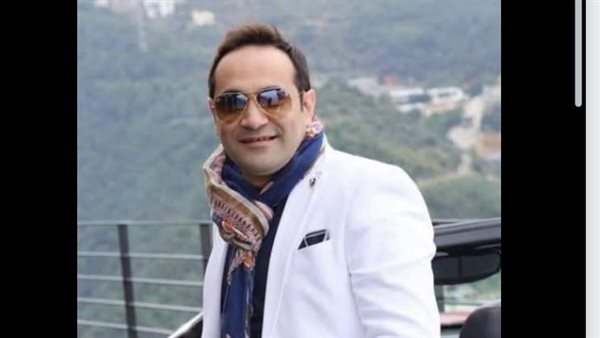 المطرب محمد عواد