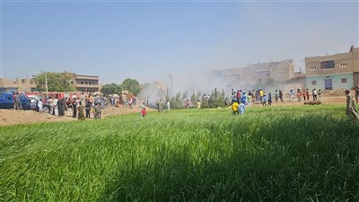 دون خسائر.. السيطرة على حريق بمخزن خردة في أسيوط | صور 