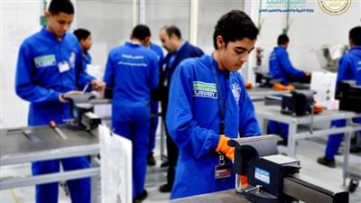 تأكيدا لـ القاهرة 24.. الرئيس يصدّق على نظام البكالوريا التكنولوجية بديلا للدبلومات الفنية