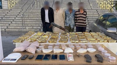 مصرع عنصر جنائي شديد الخطورة وضبط 4 آخرين من متجري المواد المخدرة عقب تبادل إطلاق النيران مع القوات بالإسماعيلية