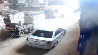 انفجار خط كهرباء داخل قرية بالشرقية.. والجهات المعنية تتوجه لمكان الحادث