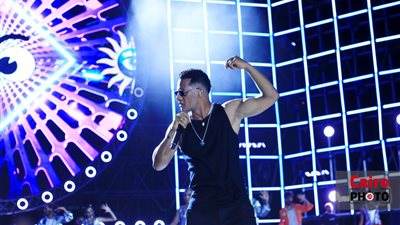 محمد رمضان يتألق في أولى حفلاته بالساحل الشمالي بصيف 2025