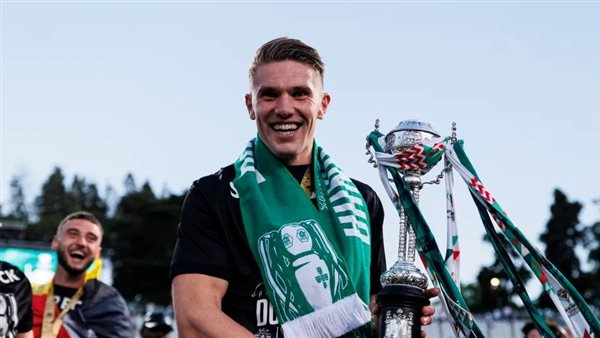 فيكتور جيوكيريس