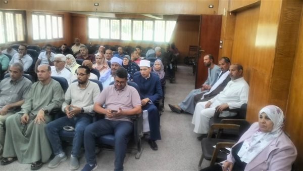 جلسة تشاور عامة بمركز