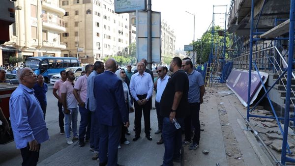 محافظ القاهرة خلال