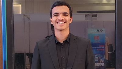 الأول على الدبلومات الفنية: بحلم أدخل علوم الحاسب.. ومدارس التكنولوجيا التطبيقية بتشغلنا وإحنا لسه بندرس