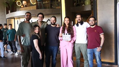 اللقطات الأولى من حكاية بتوقيت 28 لـ هنادي مهنا وأحمد جمال سعيد |صور