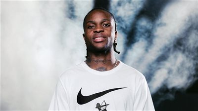 شيكو بانزا يغيب عن مران الزمالك بسبب تأخر عودته من معسكر أنجولا |خاص