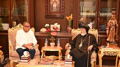 محافظ جنوب سيناء يزور كاتدرائية السمائيين في شرم الشيخ