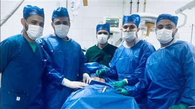 نجاح فريق الجراحة بمستشفى الفيوم العام في إنقاذ طفل بعد انفجار بالأمعاء الدقيقة