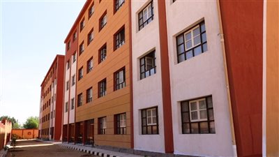 محافظ أسوان: استعدادات مكثفة للعام الدراسي الجديد بدخول 24 مدرسة جديدة للخدمة
