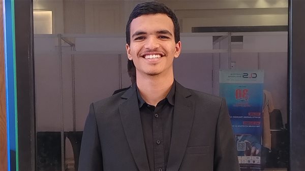 الطالب كريم أشرف