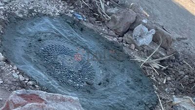 مجلس مدينة إطسا يستجيب لـ القاهرة 24 ويغطي بالوعات الصرف الصحي المكشوفة بقرية قلمشاة بالفيوم 