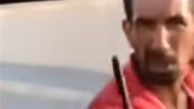 الأمن يفحص فيديو تعدي سائق ميكروباص على راكب بسبب الأجرة