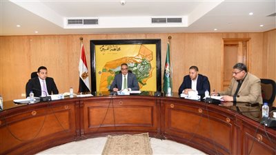 بقيمة 853 مليون جنيه.. محافظ الفيوم يراجع الخطوات التنفيذية لمشروعات الخطة الاستثمارية للعام المالي 2025/ 2026
