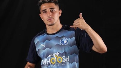 بوبو يرفض الرحيل إلى الزمالك ويتمسك بالبقاء في بيراميدز | خاص