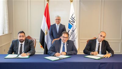 باستثمارات 15 مليون دولار.. توقيع عقد توسعات مشروع النيل لإعادة تدوير البلاستيك بالسخنة