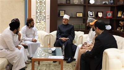 المفتي يستقبل وفد رابطة خريجي الأزهر ويؤكد دعم الدار للمؤسسات العلمية والإفتائية في بنجلاديش
