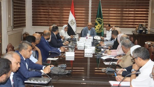 خلال الاجتماع 