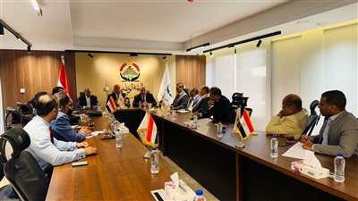 قيادات الجبهة الوطنية تجتمع برئاسة عاصم الجزار لبحث الترتيبات النهائية لانتخابات الشيوخ