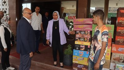 محافظ القليوبية يستجيب لطلب شاب ويدعمه لإقامة مشروع صغير