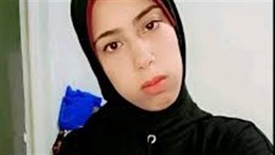 بدء أولى جلسات محاكمة البلوجر علياء قمرون بتهمة غسل الأموال وخدش الحياء