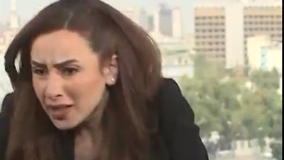 مش قادرة أنسى الخوف اللي شفته.. ديما أبو دان تروي لحظة قصف إسرائيلي استهداف مبنى الأركان على الهواء