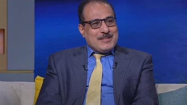 الدكتور احمد الشناوي