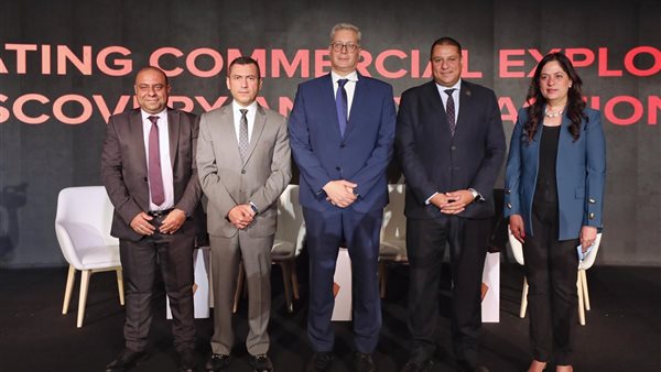 خلال اللقاء