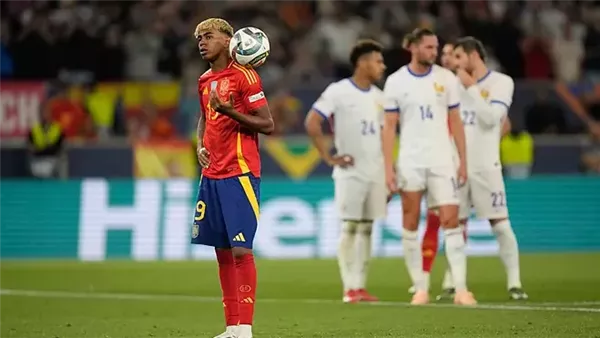 لامين يامال