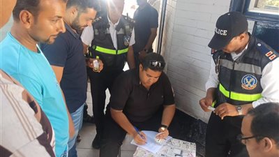 محافظ الدقهلية يتابع حملة مرورية للكشف عن تعاطي المخدرات وضبط المخالفات بكميني كفر العرب ومدخل نبروه