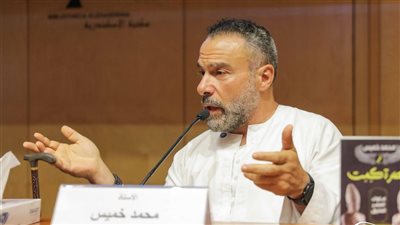 الفنان محمد خميس: تفسير بعض أسرار الحضارة المصرية القديمة على طريقة تفكيرنا حاليًا قياس غير صحيح