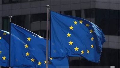 الاتحاد الأوروبي يعلق الرسوم الجمركية المضادة على أمريكا لمدة 6 أشهر